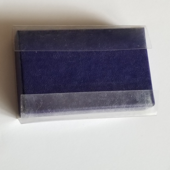 Relisted -Vintage Inital button mates by Dante gold tone letter L - Picture 9 of 10